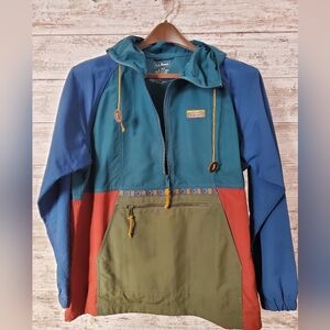 LL Bean Petite Mountain Classic Hooded Anorak